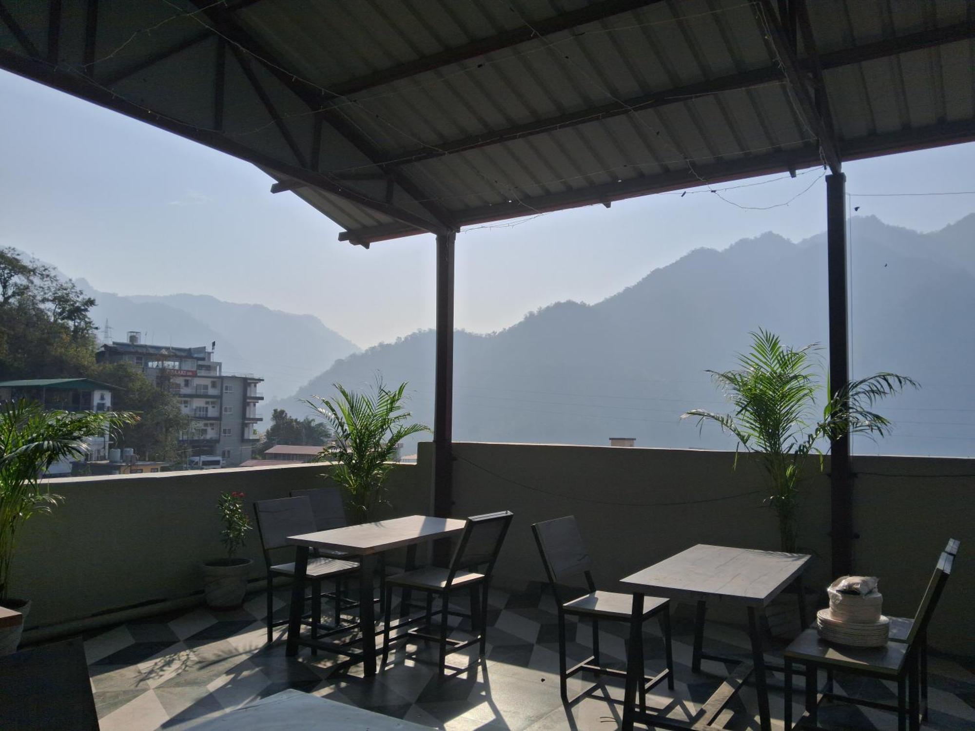 Hotel Hostel Vimal Ganga Rishikesh Exterior photo