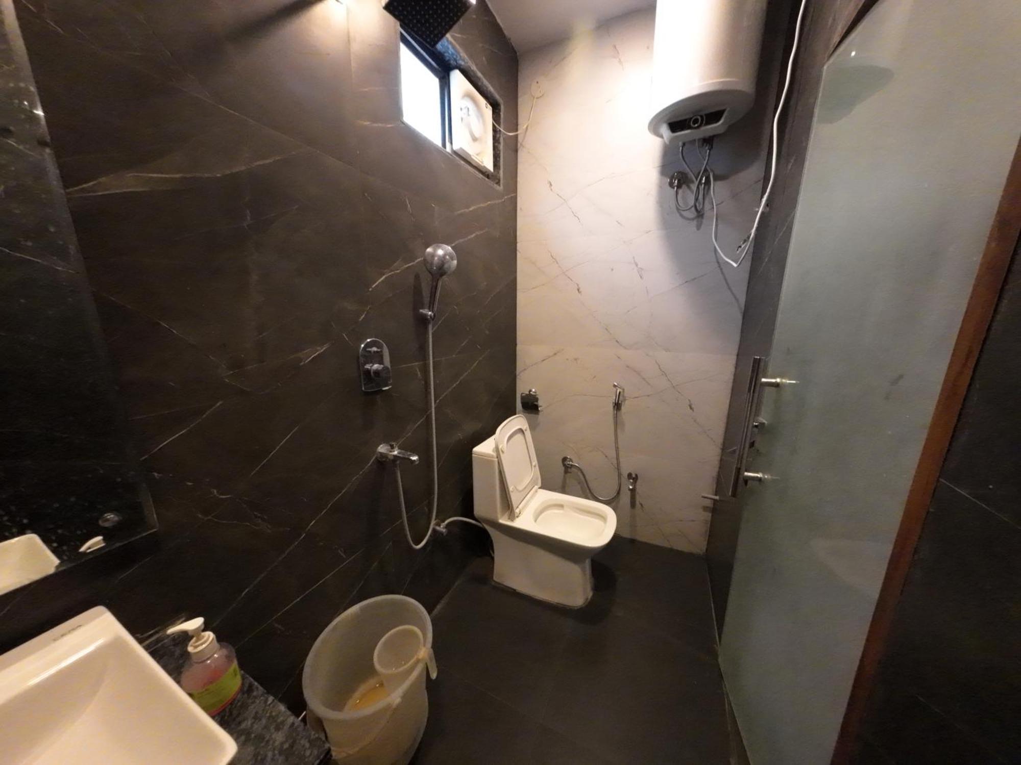 Hotel Hostel Vimal Ganga Rishikesh Exterior photo